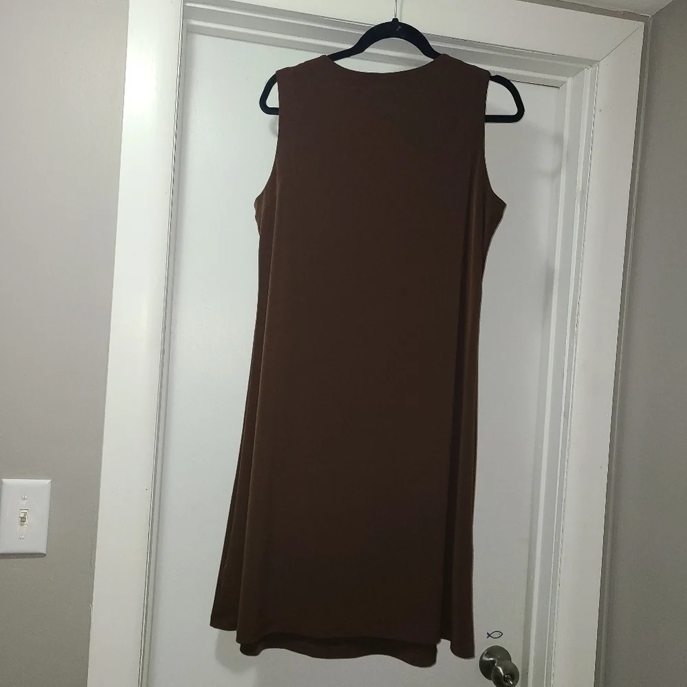 Susan Graver Women's Brown sleeveless midi Dress size M euc - Picture 3 of 8